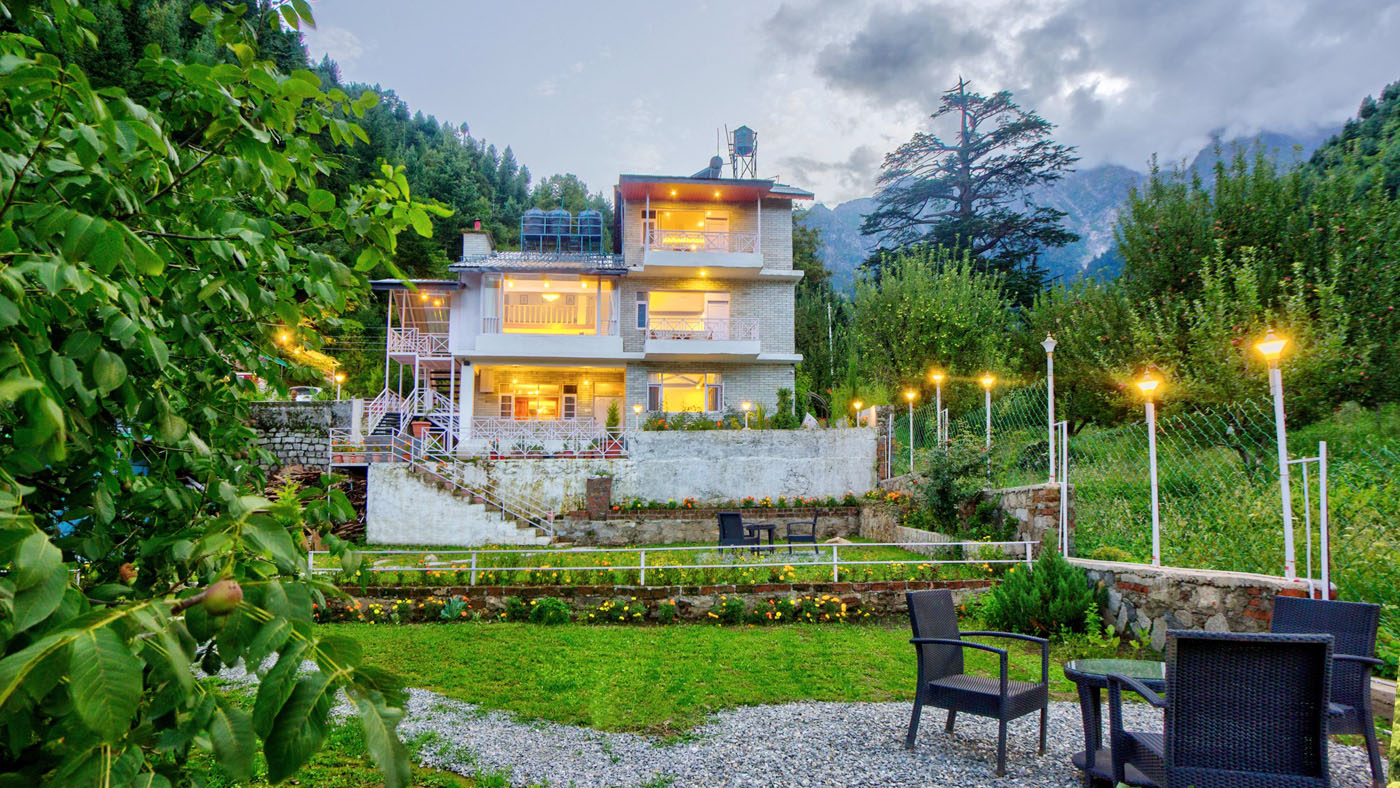 best hotel in manali himachal